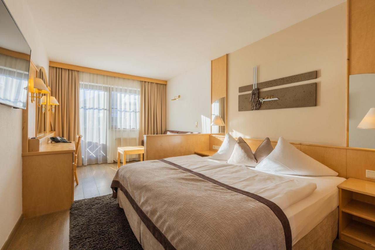 Hotel Central Seefeld in Tirol Exterior foto