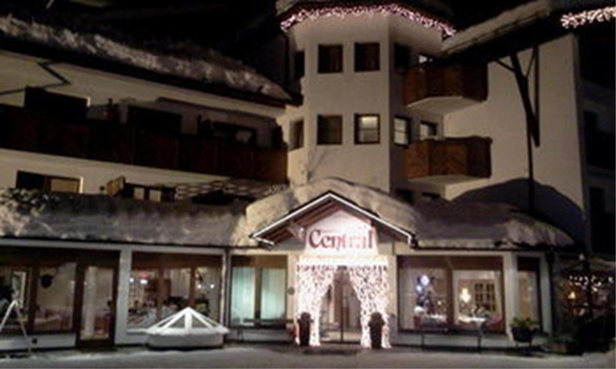 Hotel Central Seefeld in Tirol Exterior foto